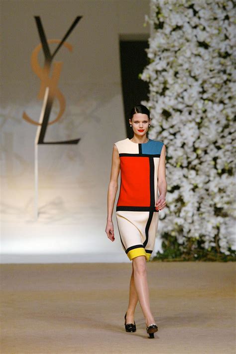 yves saint laurent kleid klassiker